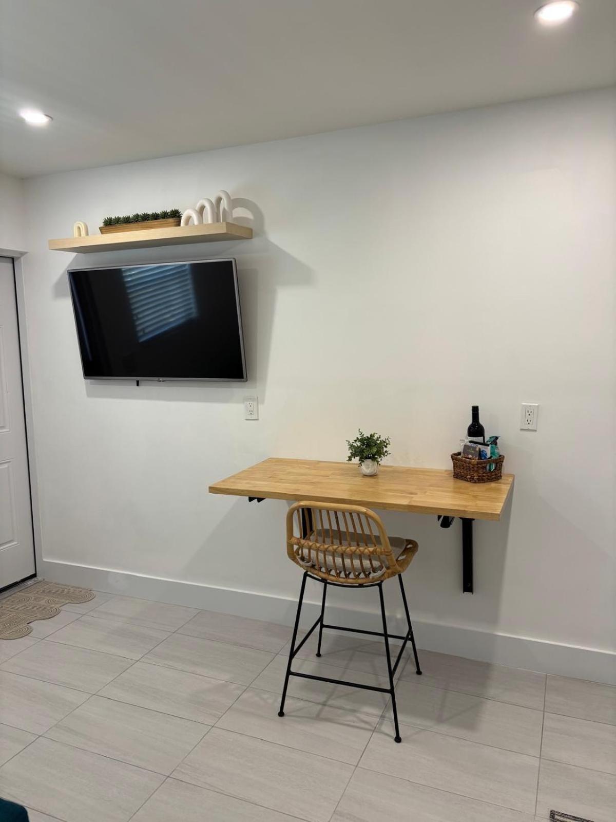 Cozy Tiny Home Cape Coral Exterior photo